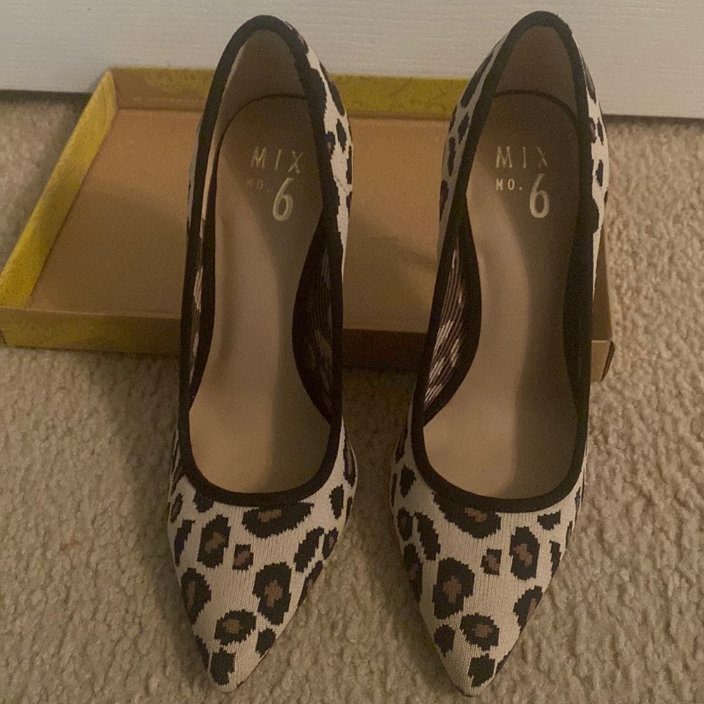 SOLD: Never worn Mix No 6 Leopard microsuede/knit